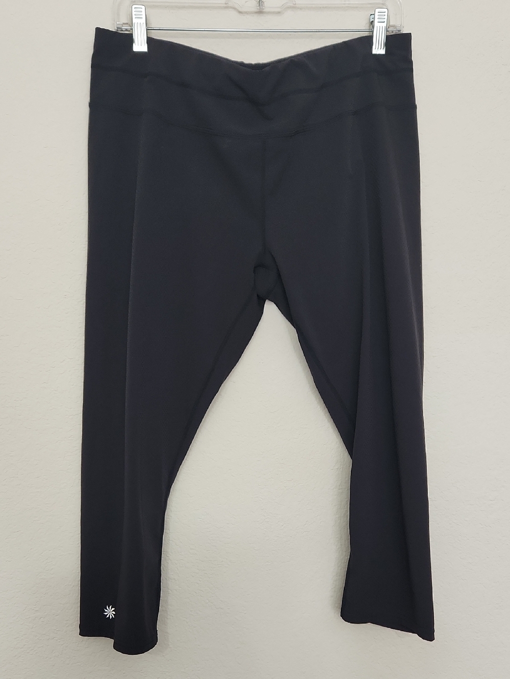 Athleta XL Crop Pants